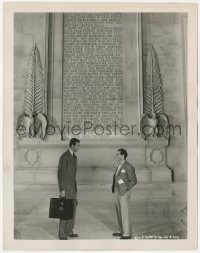 4j1577 MR. SMITH GOES TO WASHINGTON candid 8x10.25 still 1939 James Stewart & Frank Capra in D.C.!