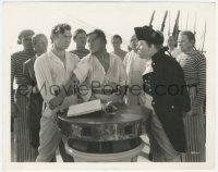 4j1580 MUTINY ON THE BOUNTY 8x10 still 1935 Charles Laughton as Capt. Bligh challenges Clark Gable!