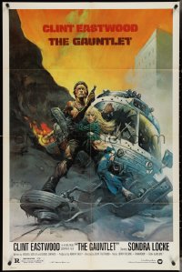 4j0949 GAUNTLET 1sh 1977 Clint Eastwood & Sondra Locke by Frank Frazetta, large credit design!