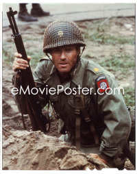 4m0220 BRIDGE TOO FAR 4x5 transparency 1977 great close up of soldier Robert Redford with gun!