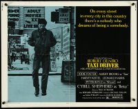 4r0374 TAXI DRIVER 1/2sh 1976 Robert De Niro walking alone, directed by Martin Scorsese!