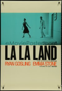 4r0825 LA LA LAND teaser DS 1sh 2016 great image of Ryan Gosling & Emma Stone leaving stage door!