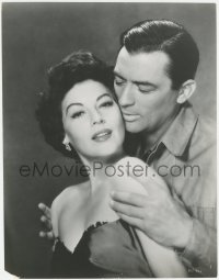 4t0376 SNOWS OF KILIMANJARO 10.5x13.5 still 1952 best portrait of of Gregory Peck & Ava Gardner!