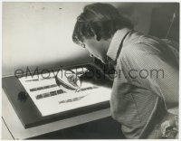 4t1440 BLOW-UP 8x10 still 1967 David Hemmings examining negatives with magnifying glass, Antonioni!