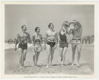 4t1483 DOROTHY LAMOUR/BUSTER CRABBE candid 8x10 still 1937 on the beach with Mountain Music co-stars!