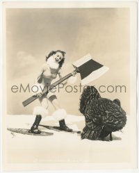 4t1537 JANET BLAIR deluxe 8.25x10.25 still 1941 in sexy skimpy outfit w/giant axe chasing turkey!