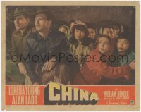 4t0611 CHINA LC 1943 close up of Alan Ladd, William Bendix & Loretta Young with war refugees!