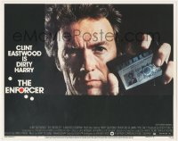 4t0637 ENFORCER LC #2 1976 super close up of Clint Eastwood as Dirty Harry flashing his badge!