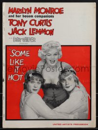 4t0114 SOME LIKE IT HOT pressbook 1959 sexy Marilyn Monroe with Tony Curtis & Jack Lemmon in drag!