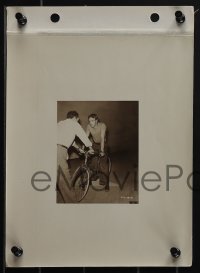 4t1763 STREETCAR NAMED DESIRE 4 candid 8x11 key book stills 1951 Marlon Brando on set & riding bike!