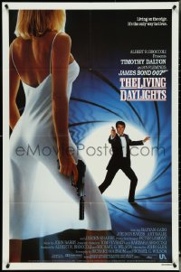 4y0919 LIVING DAYLIGHTS int'l 1sh 1987 Timothy Dalton as the most dangerous James Bond ever!