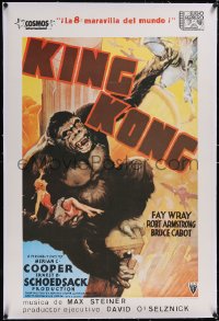 5a0485 KING KONG linen Spanish R1982 great art of giant ape holding Fay Wray & crushing plane!