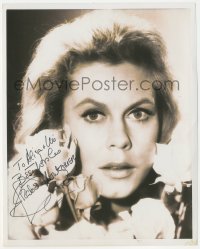 5b0197 ELIZABETH MONTGOMERY signed 8x10 REPRO photo 1980s portrait of the pretty Bewitched star!