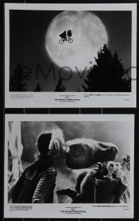 5b0540 E.T. THE EXTRA TERRESTRIAL presskit w/ 9 stills R1985 Drew Barrymore, Steven Spielberg