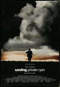 5c0836 SAVING PRIVATE RYAN DS 1sh 1998 Spielberg, Hanks, image of soldier on hill in front of clouds!