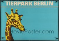 5c0177 TIERPARK BERLIN 24x33 East German special poster 1970s close-up art of giraffe, rare!