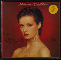 5j0301 SHEENA EASTON signed record sleeve 1981 on the cover of her album Take My Time!