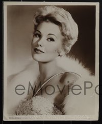 5j1903 KIM NOVAK 8 from 7.5x9.25 to 8x10 stills 1950s-1960s wonderful portrait images of the star!