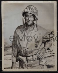 5j1995 SANDS OF IWO JIMA 2 8x10 stills 1950 WWII Marine John Wayne close-up and in poster image!