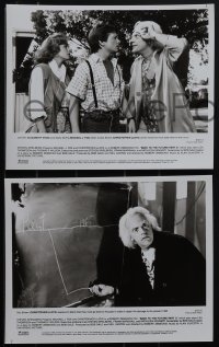 5j0600 BACK TO THE FUTURE II presskit w/ 10 stills 1989 Michael J. Fox, Christopher Lloyd, Zemeckis