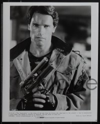 5j0620 TERMINATOR presskit w/ 8 stills 1984 classic Arnold Schwarzenegger, Biehn, Linda Hamilton!