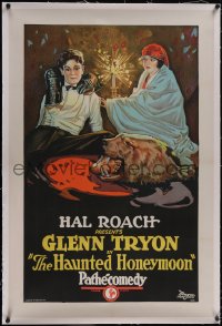 5p0511 HAUNTED HONEYMOON linen 1sh 1925 Hal Roach, wild stone litho image of Tryon bit by bear rug!