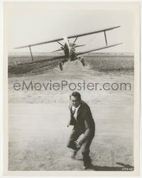 5r1808 NORTH BY NORTHWEST 8x10.25 still 1959 classic scene with Cary Grant & cropduster, Hitchcock!