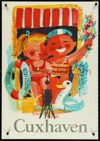 5s0289 CUXHAVEN 23x33 German travel poster 1950s happy couple at beach and the Kugelbake!