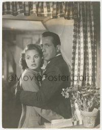 5t1352 CASABLANCA 7.5x9.5 still 1942 Bergman tells Bogart she never meant to leave him in Paris!