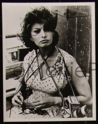 5t0328 SOPHIA LOREN 9x10 portfolio 1966 from the Museum of Modern Art exhibition, rare!