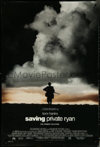 5w0976 SAVING PRIVATE RYAN DS 1sh 1998 Spielberg, Hanks, soldier on hill in front of clouds!