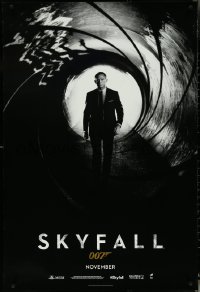 5w1000 SKYFALL int'l teaser DS 1sh 2012 November style, Craig as James Bond standing in gun barrel!