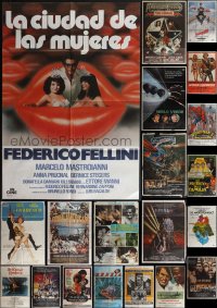 5x0573 LOT OF 22 FORMERLY FOLDED SPANISH POSTERS 1970s-1980s great images from a variety of movies!