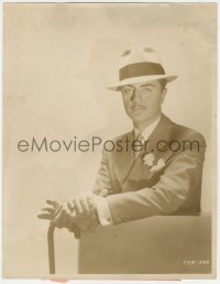 5y0482 WILLIAM POWELL deluxe 10x13 still 1934 portrait in suit & fedora about to make The Thin Man!