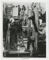 5y1662 JAWS candid 8x9.75 still 1975 Steven Spielberg & crew filming Roy Scheider on boat dock!