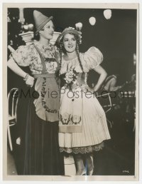 5y1697 MARY PICKFORD/MARION DAVIES 7x9 news photo 1934 in Tyrolean costumes at party of movie stars!