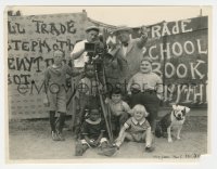 5y1717 OUR GANG/HAL ROACH 7.5x9.75 still 1927 Farina, Joe Cobb, Pete the Pup & others by camera!