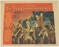 5y0946 TEN COMMANDMENTS LC #7 1956 best image of Charlton Heston with the tablets, Cecil B. DeMille