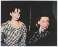 5y0122 LIZA MINNELLI signed color 8x10 REPRO photo 1980s youthful close up with mom Judy Garland!