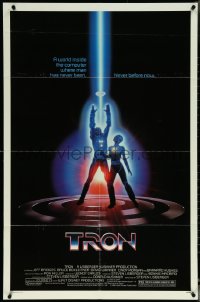 5y1460 TRON 1sh 1982 Walt Disney sci-fi, Jeff Bridges in a computer, cool special effects!