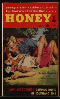 6b1104 HONEY paperback book 1951 tawny flesh, reckless lust & lips that were sweeter than honey!