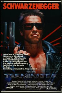 6b1048 TERMINATOR 1sh 1984 close up of classic cyborg Arnold Schwarzenegger with gun, border style!