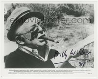 6t0071 BILLY WILDER signed 8x10 still 1981 great candid smoking cigar on the set of Buddy Buddy!