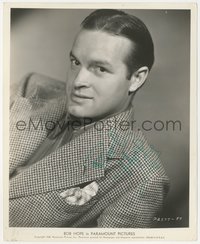 6t0072 BOB HOPE signed 8x10.25 still 1938 great head & shoulders portrait wearing suit & tie!