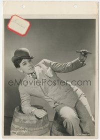 6t1535 BOWERY 8x11 key book still 1933 posed portrait of dapper George Raft with cigar & barrel!