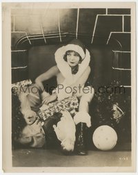 7b1488 LORETTA YOUNG 8x10.25 still 1928 she's 15 years old in racy Christmas Santa outfit!