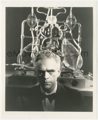 7b1390 MAN THEY COULD NOT HANG 8.25x10 still 1939 Boris Karloff portrait in laboratory by A.L. Schafer!