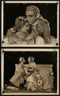 7b1596 MONSIEUR BEAUCAIRE 2 8x10 stills 1924 cool images of Rudolph Valentino with sexy Doris Kenyon!