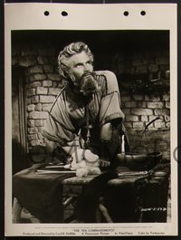 7b1570 TEN COMMANDMENTS 5 8x11 key book stills 1956 great images of Charlton Heston, Yul Brynner!