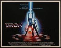 7c0995 TRON 1/2sh 1982 Walt Disney sci-fi, Jeff Bridges in a computer, cool special effects!